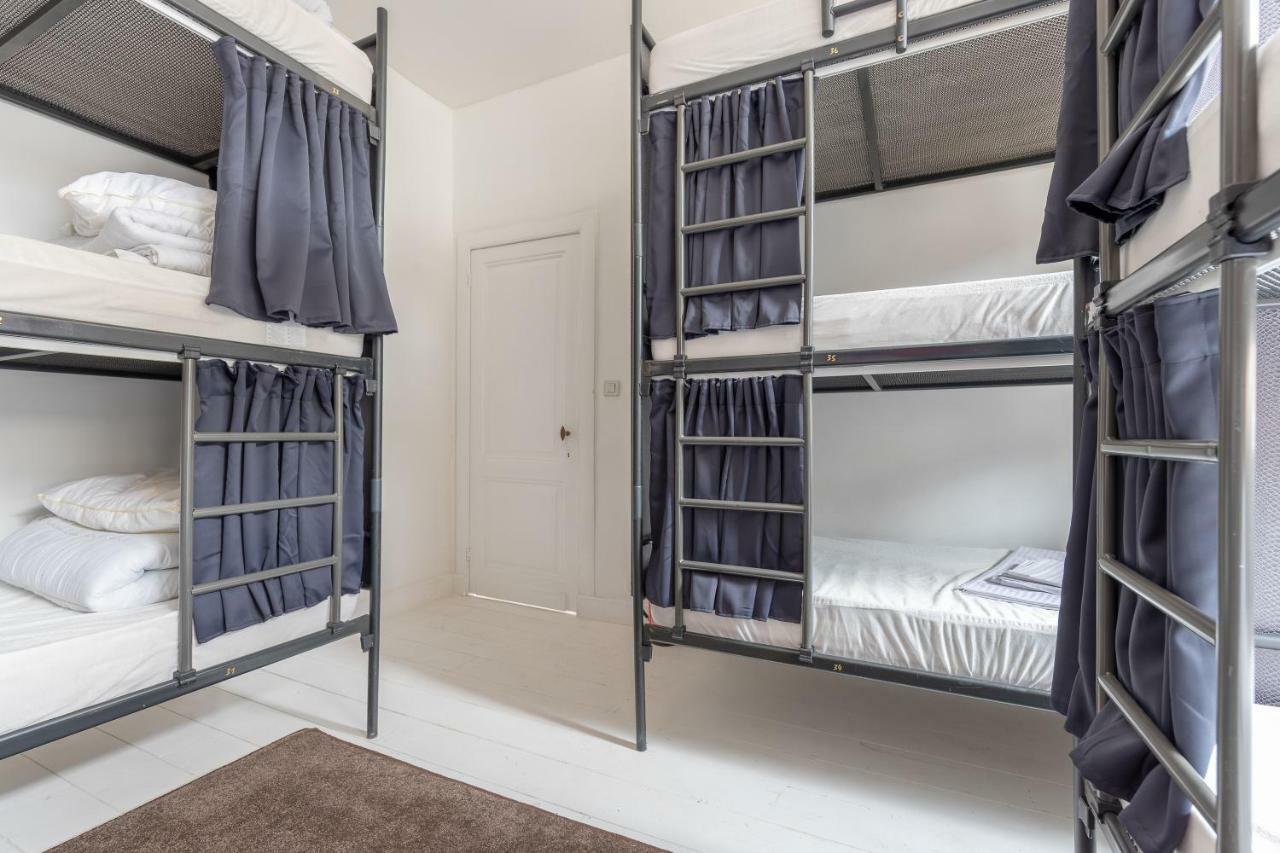 Antwerp Hostel *