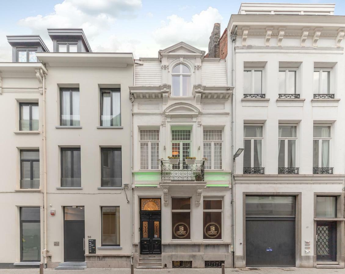 Antwerp Hostel *